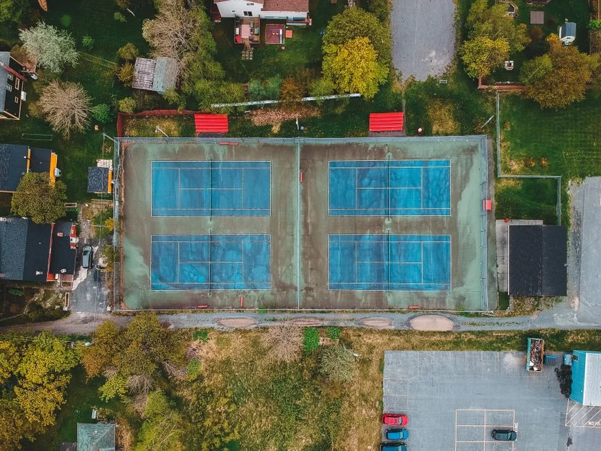 王欣瑜草地转硬地调整发球效率提升赛程前景受看好